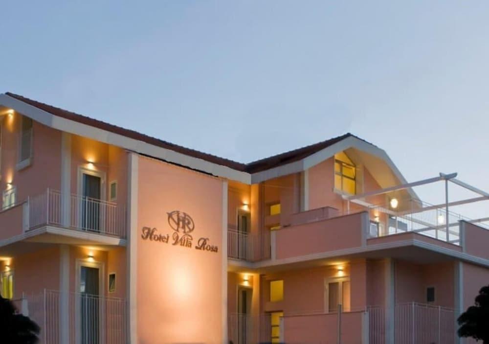 Beyou Hotel Villa Rosa ริชชิโอเน ภายนอก รูปภาพ
